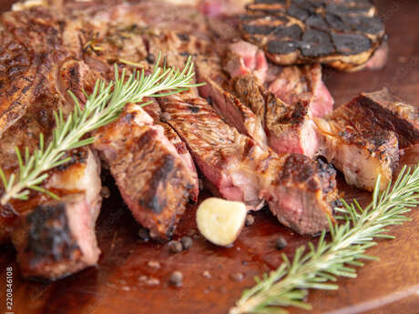 Côte de bœuf à la cheminée