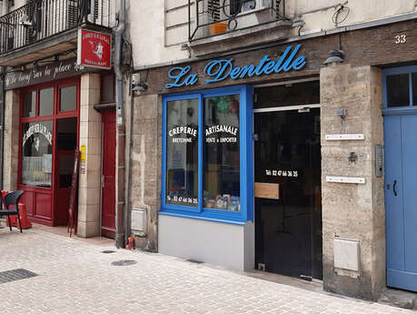 La Dentelle