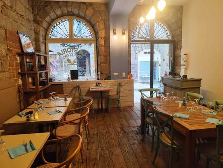 LA STORIA COTE COURS