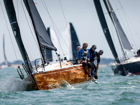 RÉGATES ROYAL THAMES RALLY