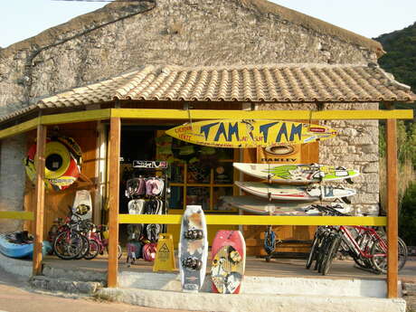 TAM-TAM SURF SHOP