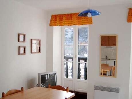 Clévacances - Meublé 03205373 - "Appartement 2/4 pers. à Ax-Les-Thermes (2ème étage)"