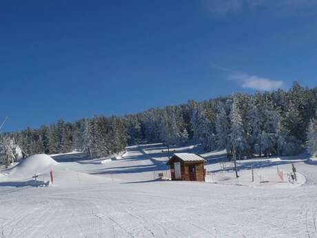 Alpine Skiing at the Nordic Area of Beille