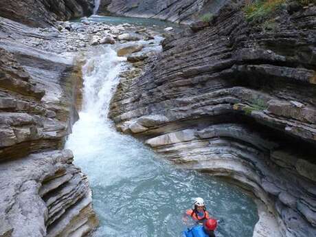 Les sorties Canyoning avec Vertikarst