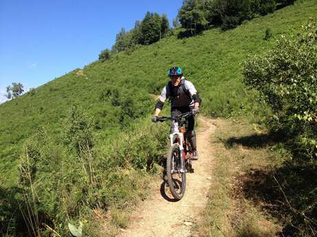 VTT et Arapaho avec Angaka Village Nordique VTT et Arapaho avec Angaka Village Nordique
