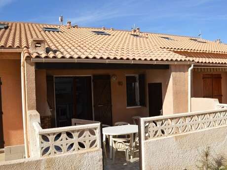 VILLA 3 PIECES 6 couchages PORT LEUCATE