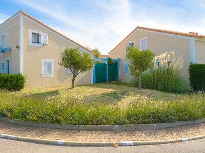 RESIDENCE LAGRANGE / LE SCARLETT ET LES SOLEILLADES