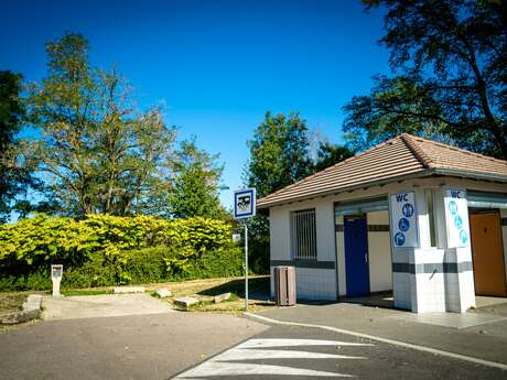 Aire de services pour camping-cars