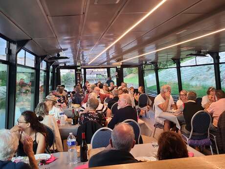 La Noctambule : Croisières Repas nocturne sur la Saône