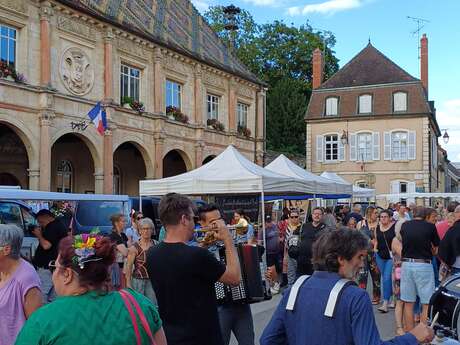 Marché nocturne