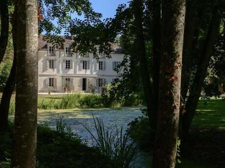 CHATEAU DE TAILLY