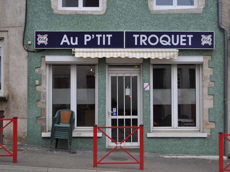 Au p'tit troquet