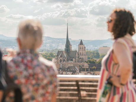 Montée de la Tour Philippe Le Bon