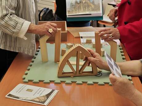 Atelier bâtir une Cathédrale au Moyen-Âge, techniques architecturales