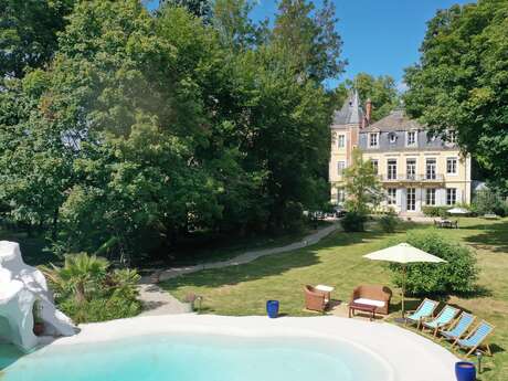 Château de Corcelle - chambres et table d'hôtes
