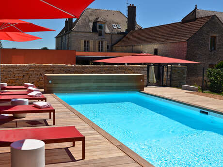 Castel de Très Girard Restaurant-Hôtel