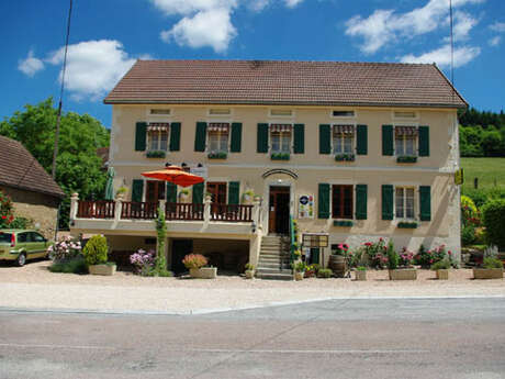 Hôtel-Restaurant Auberge de la Chaloire Hôtel-Restaurant Auberge de la Chaloire