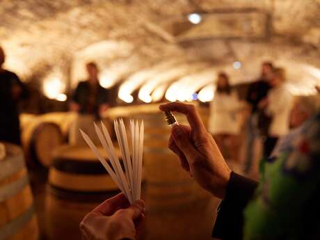 Hôtel-Dieu - Hospices de Beaune
2026 - MOUVEMENT(S)
[ATELIER OLFACTIF]  Arômes des caves