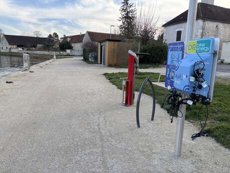 Halte nautique de Vincelles bourg
