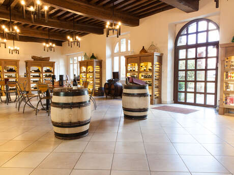 La Grande Cave de Vougeot