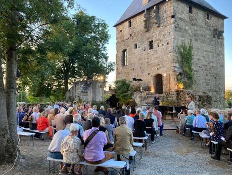 Château de Savigny-le-Vieux