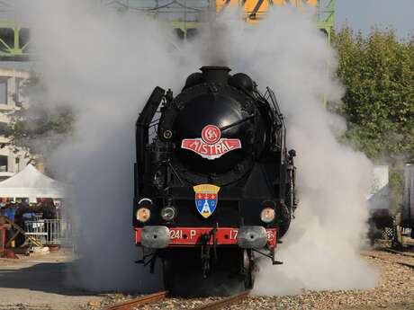 Visite de la locomotive 241 P 17