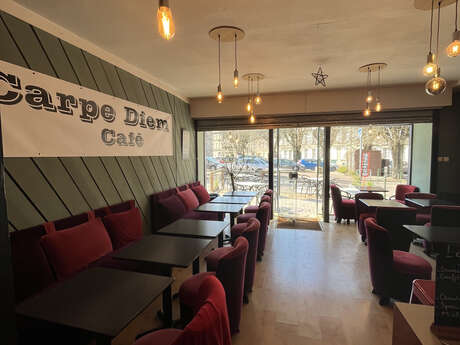 Carpe Diem Café