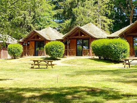 Location hébergements Chalets n°7 de 6 personnes Lac des Settons Morvan - Activital