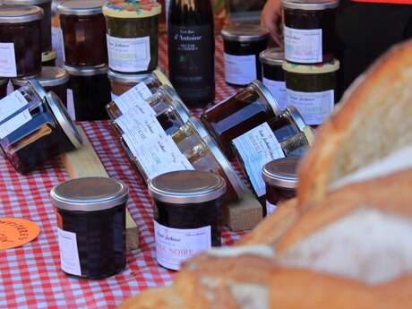 Marché d'artisans et producteurs