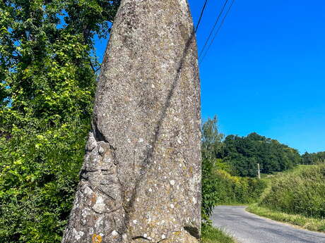 Menhir de Broye