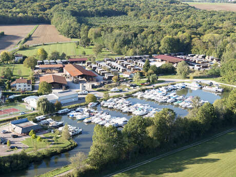 Saône Plaisance - Location de bateaux habitables