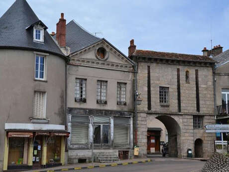 Porte Notre-Dame et les fortifications