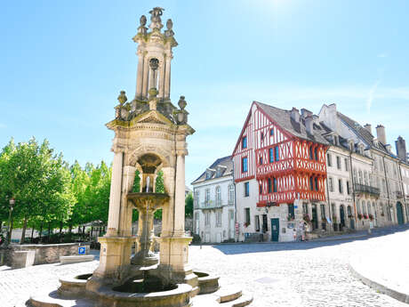 Visite guidée "Saint-Lazare, cœur de ville médiévale"