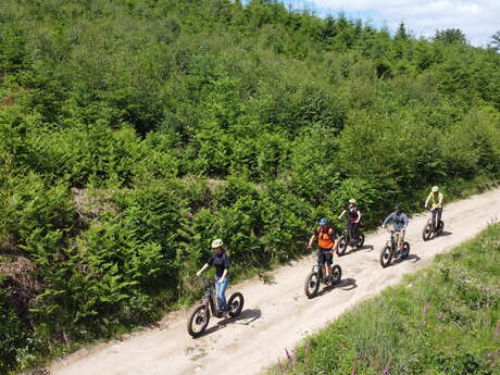 Trottinette tout terrain électrique  Lac des Settons Morvan - ACTIVITAL