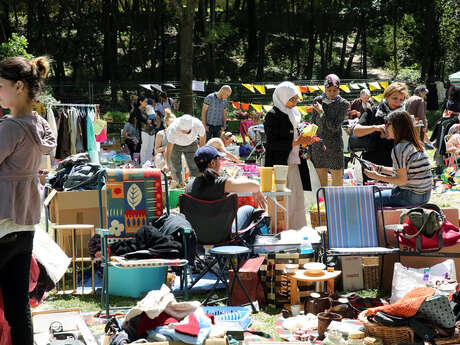 Vide-grenier à Gy