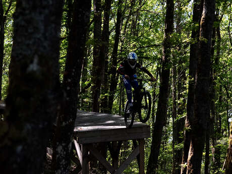 VTT XC Rouge - La Hot'Cotes VTT XC Rouge - La Hot'Cotes