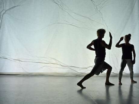 Danse "Relief" par la compagnie En Lacets