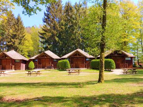Location hébergements chalets Lac des Settons Morvan - Activital Location hébergements chalets Lac des Settons Morvan - Activital