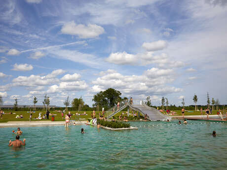 Beaune Côté Plage : baignade naturelle et loisirs aquatiques