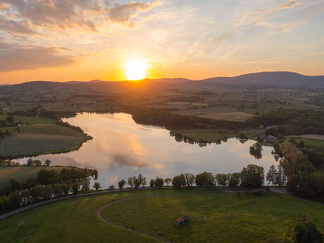 Autour de l'Etang Autour de l'Etang