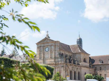 Notre Dame de l'Assomption actuelle chapelle du lycée Bonaparte