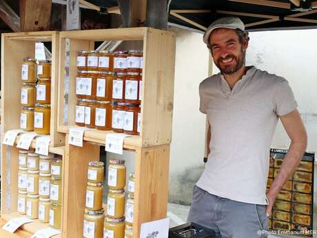 Simon PERRIER, apiculteur