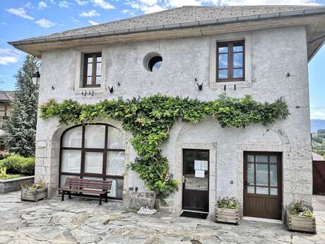 Boucle pédestre : découverte de Villy-le-Bouveret