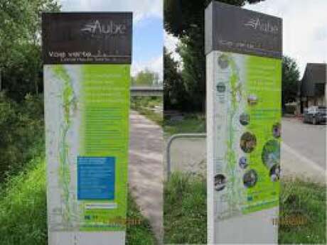 La voie verte du canal de la Haute-Seine La voie verte du canal de la Haute-Seine