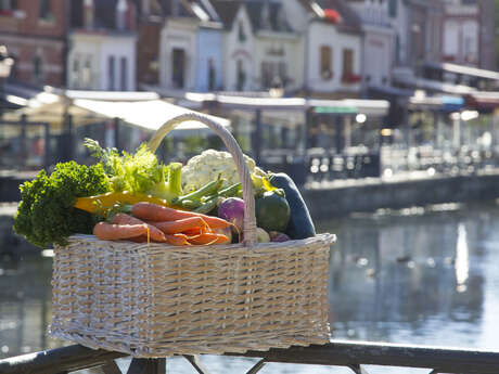 Marché sur l'eau d'Amiens