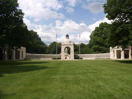 Printemps du département: Visite commentée du Mémorial et musée sud-africain de Longueval