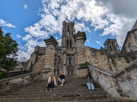 Visite guidée à Laon de la cathédrale Notre-Dame et de son quartier