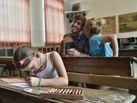 Ateliers écriture et boulier à Vauclair