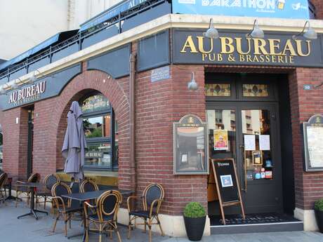 Au Bureau