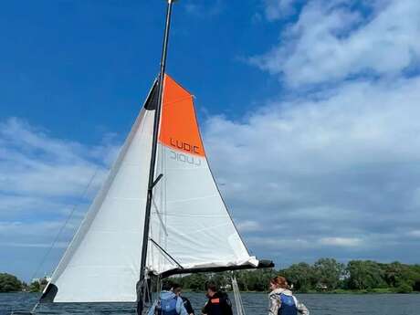 Cercle de voile - Balade en voilier Ludic